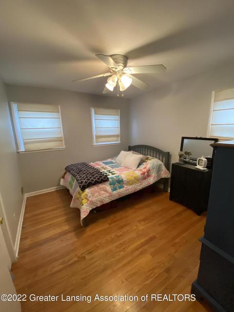939 Fitting Ave, Lansing, MI 48917 photo 11