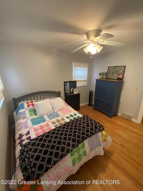 939 Fitting Ave, Lansing, MI 48917 photo 12