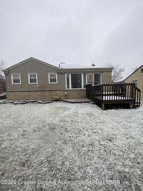 939 Fitting Ave, Lansing, MI 48917 photo 1