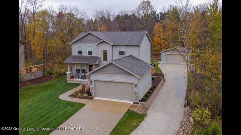 6735 Thunder Ln, Lansing, MI 48906 photo 1