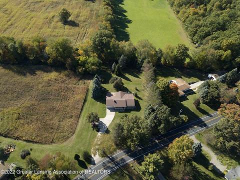 13444 Turner Rd, Dewitt, MI 48820 photo 4