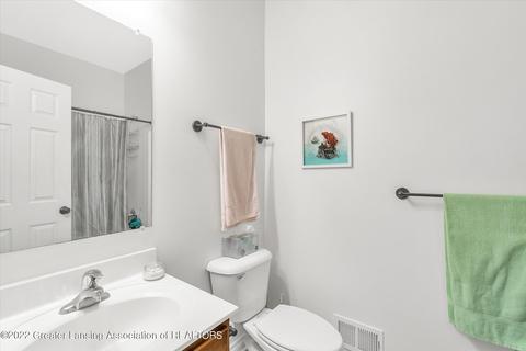 4360 Chancellor Dr, Dewitt, MI 48820 photo 29