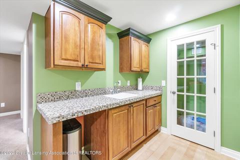 4360 Chancellor Dr, Dewitt, MI 48820 photo 39
