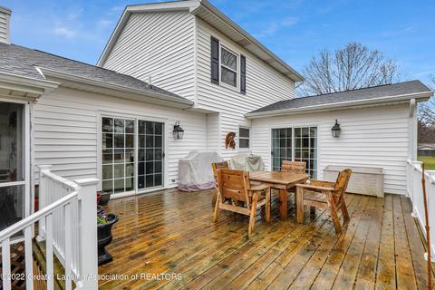 819 W Amesbury Dr, Dewitt, MI 48820 photo 41