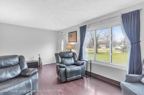 1545 E Stoll Rd, Lansing, MI 48906 photo 7