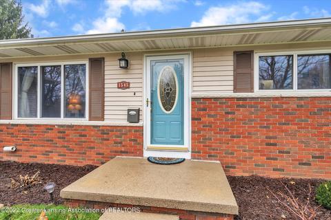 1545 E Stoll Rd, Lansing, MI 48906 photo 5