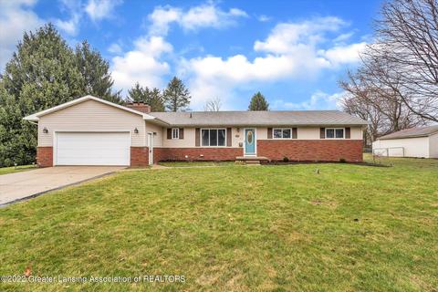 1545 E Stoll Rd, Lansing, MI 48906 photo 3