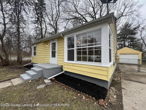 1518 Ormond St, Lansing, MI 48906 photo 3
