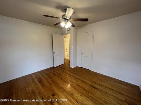 1518 Ormond St, Lansing, MI 48906 photo 16