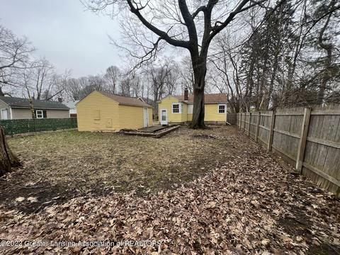 1518 Ormond St, Lansing, MI 48906 photo 27