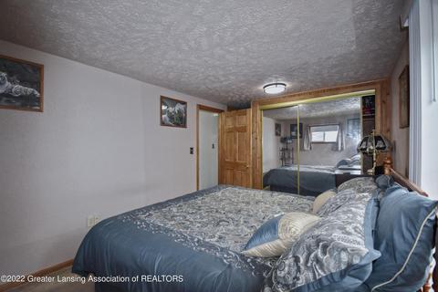 19 E Dexter Trl, Mason, MI 48854 photo 16