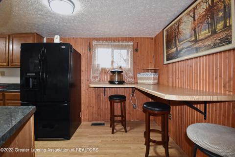 19 E Dexter Trl, Mason, MI 48854 photo 9