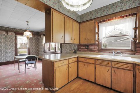 211 E Jefferson St, Dewitt, MI 48820 photo 14