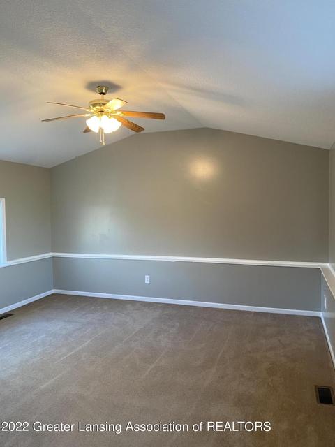 442 E Main St, Springport, MI 49284 photo 9