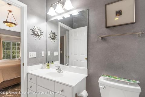 13850 G K Dr, Bath, MI 48808 photo 26