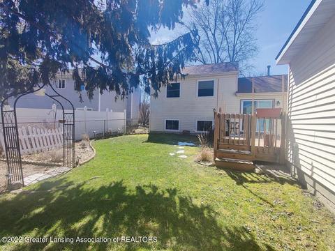 207 E Claremore Dr, Lansing, MI 48911 photo 19
