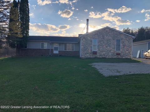 9690 Beardslee Rd, Perry, MI 48872 photo 1