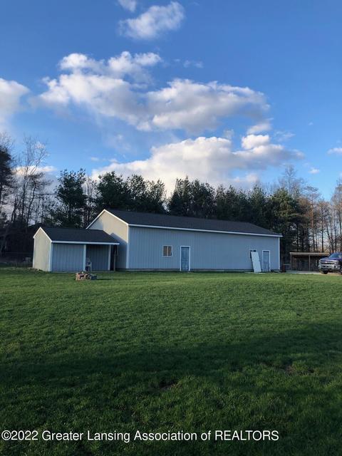 9690 Beardslee Rd, Perry, MI 48872 photo 3