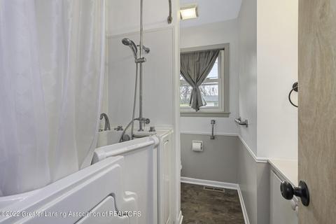 1782 Michael St, Haslett, MI 48840 photo 18