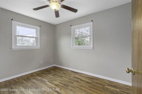 1782 Michael St, Haslett, MI 48840 photo 17