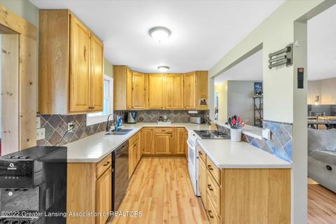 3483 S State Rd, Owosso, MI 48867 photo 11