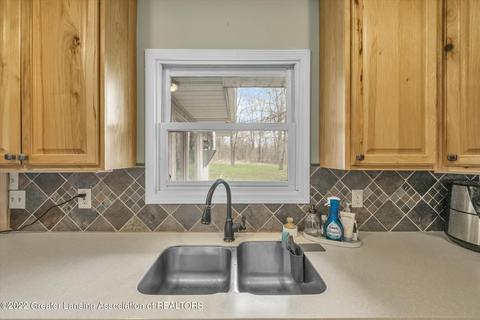 3483 S State Rd, Owosso, MI 48867 photo 12