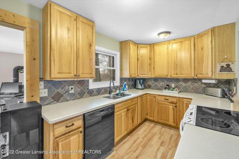 3483 S State Rd, Owosso, MI 48867 photo 7