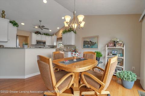 1217 Lobelia Ln, Dewitt, MI 48820 photo 10