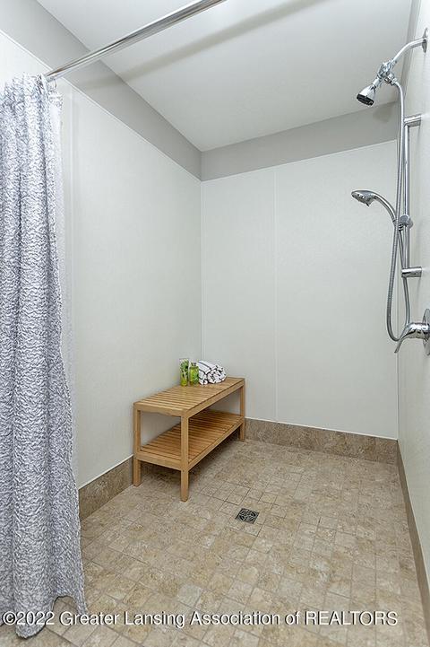 3233 Tecumseh River Rd, Lansing, MI 48906 photo 20