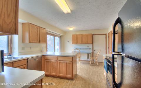 3900 Sun Rapids Dr, Okemos, MI 48864 photo 9
