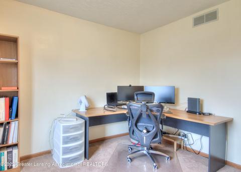 3900 Sun Rapids Dr, Okemos, MI 48864 photo 27