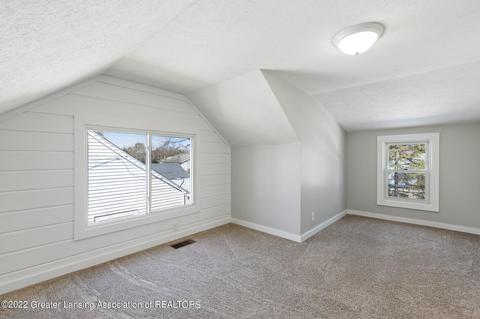 314 N Logan St, Dewitt, MI 48820 photo 24