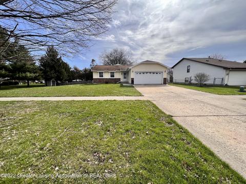 904 Wilson St, Dewitt, MI 48820 photo 2