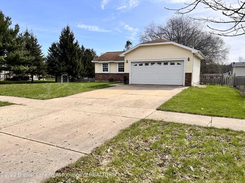 904 Wilson St, Dewitt, MI 48820 photo 3