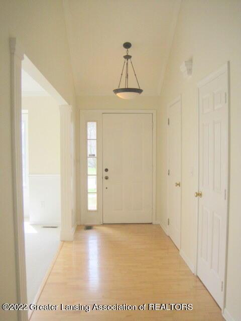 1600 Downing St, Haslett, MI 48840 photo 7