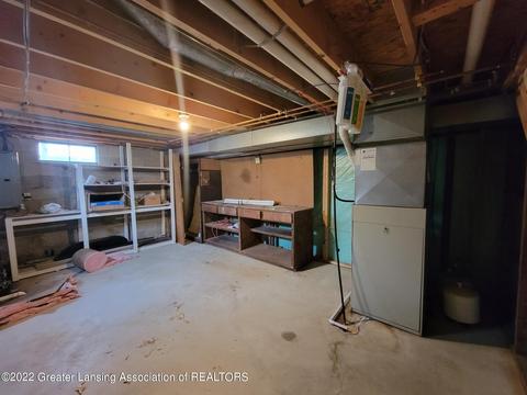 420 Iris Ave, Lansing, MI 48917 photo 22