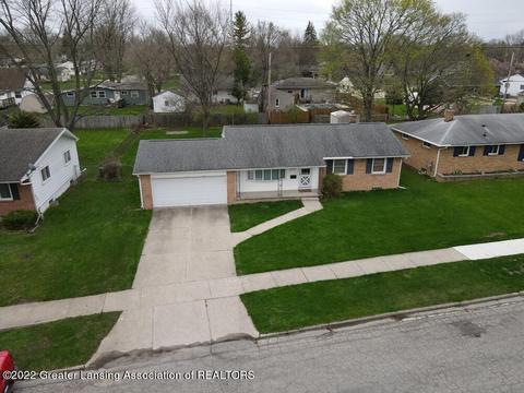 3407 Pickwick Pl, Lansing, MI 48917 photo 2