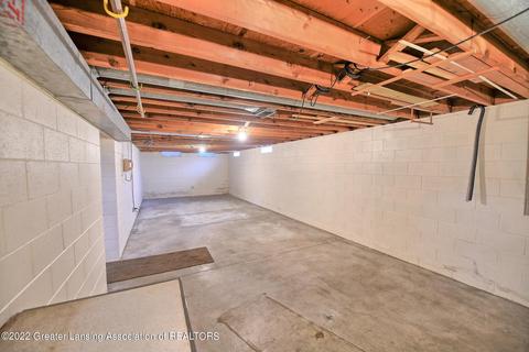 3407 Pickwick Pl, Lansing, MI 48917 photo 13