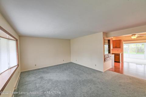 3407 Pickwick Pl, Lansing, MI 48917 photo 4