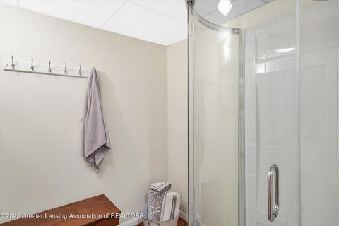 3885 Binghampton Dr, Okemos, MI 48864 photo 26