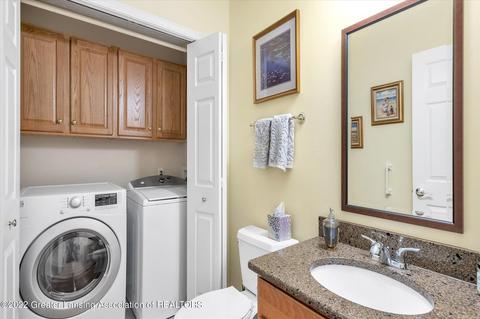 15083 Classic Dr, Bath, MI 48808 photo 11