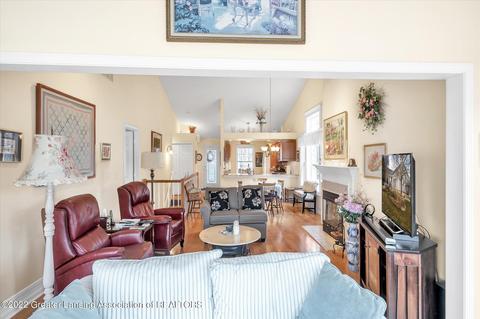 15083 Classic Dr, Bath, MI 48808 photo 17