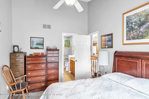 15083 Classic Dr, Bath, MI 48808 photo 20