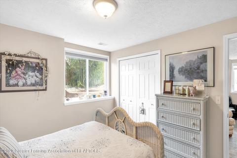 15083 Classic Dr, Bath, MI 48808 photo 28