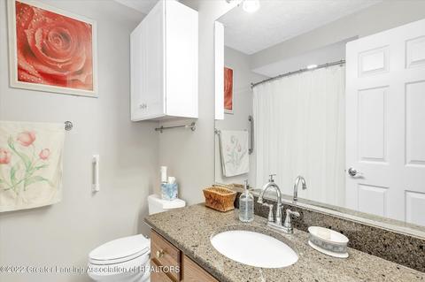 15083 Classic Dr, Bath, MI 48808 photo 29