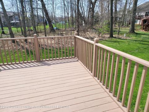 8796 Jacaranda Dr, Dimondale, MI 48821 photo 12