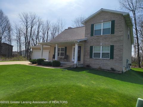 8796 Jacaranda Dr, Dimondale, MI 48821 photo 3