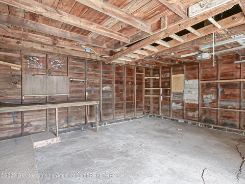323 E Potter Ave, Lansing, MI 48910 photo 26