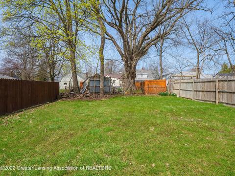 323 E Potter Ave, Lansing, MI 48910 photo 25