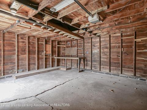 323 E Potter Ave, Lansing, MI 48910 photo 27